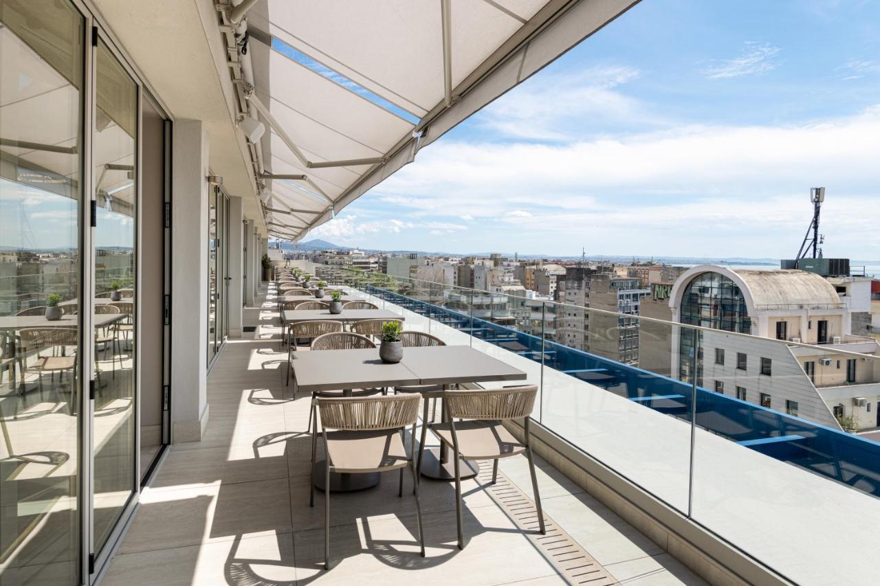 Holiday Inn Thessaloniki By Ihg Kültér fotó The Sky Bar